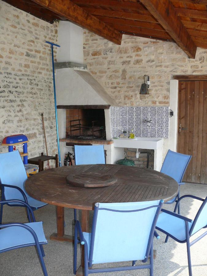 Gite Du Clos De La Vigne Montreuil  Zimmer foto